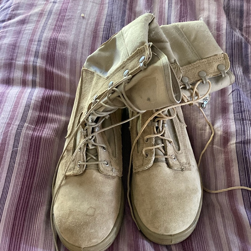 Combat boots size 9.5